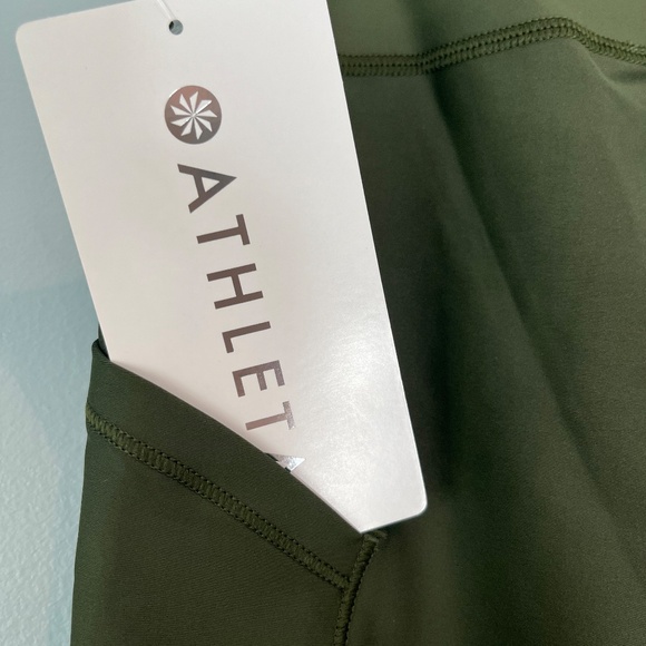 NWT Athleta Interval Stash 7/8 Legging XL - Aspen Olive - Picture 6 of 7